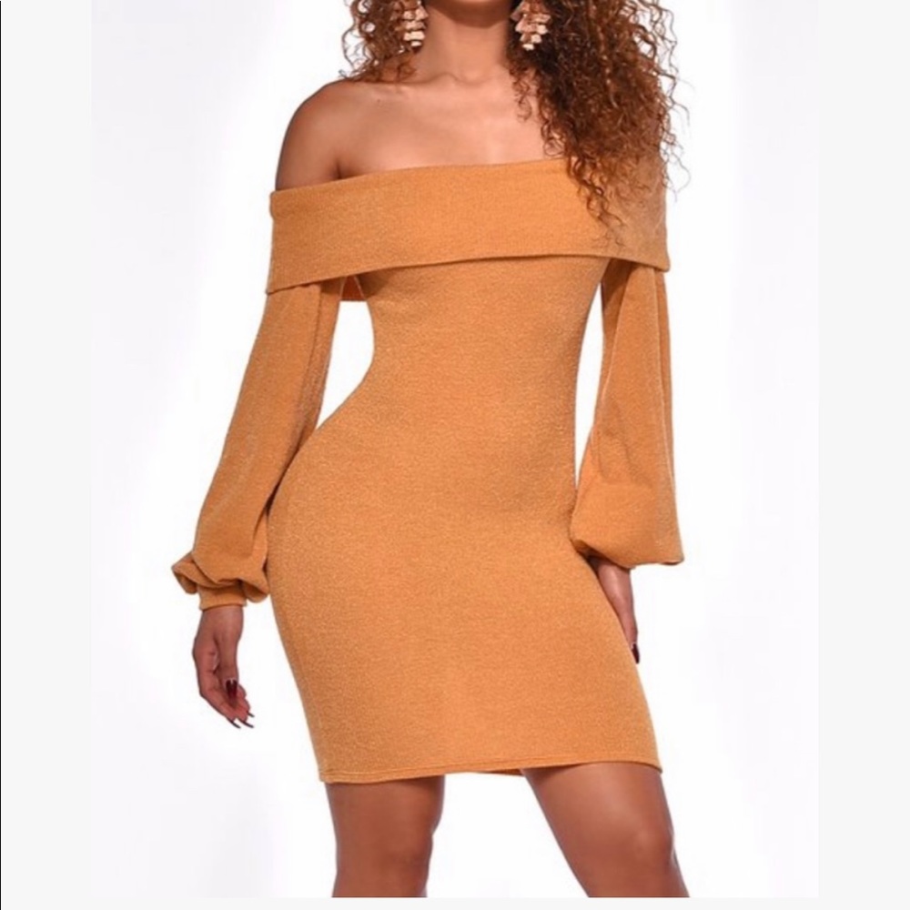 Off the Shoulder Mustard Dress Size Small